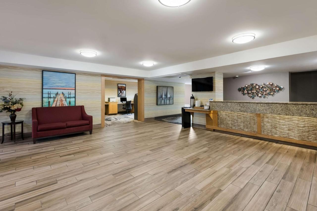 Best Western Holiday Lodge Кліер-Лейк Екстер'єр фото